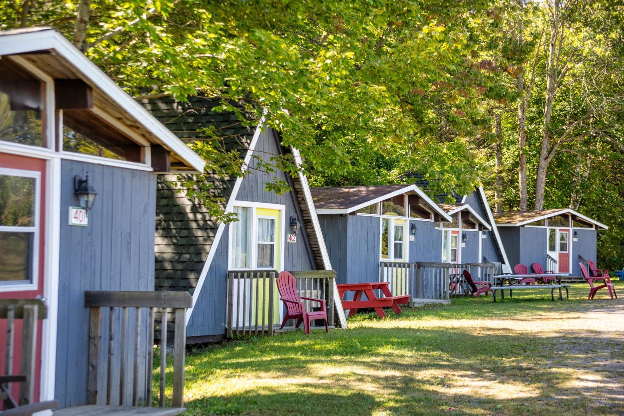 Old Orchard Inn Вулфвилл Экстерьер фото